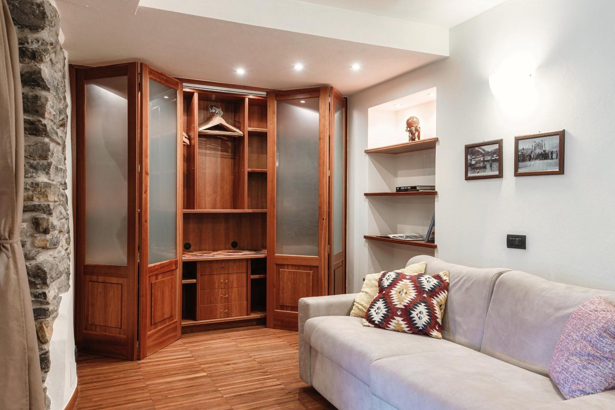 Apartamento Crotto Polirolo - The House Of Travelers Cernobbio Exterior foto